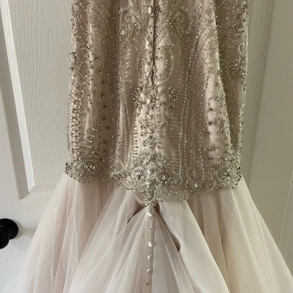Allure bridal blush champagne wedding gown size 8 - Picture 7 of 14